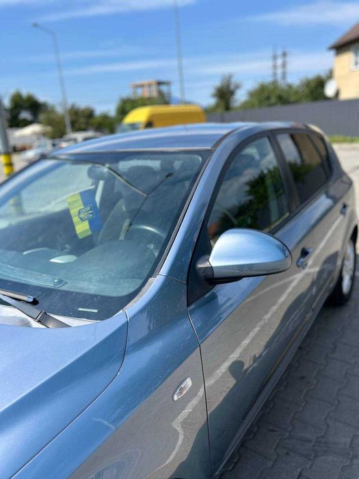 KIA CEED 2007 року випуску в хорошому стані 1.6  CRDi