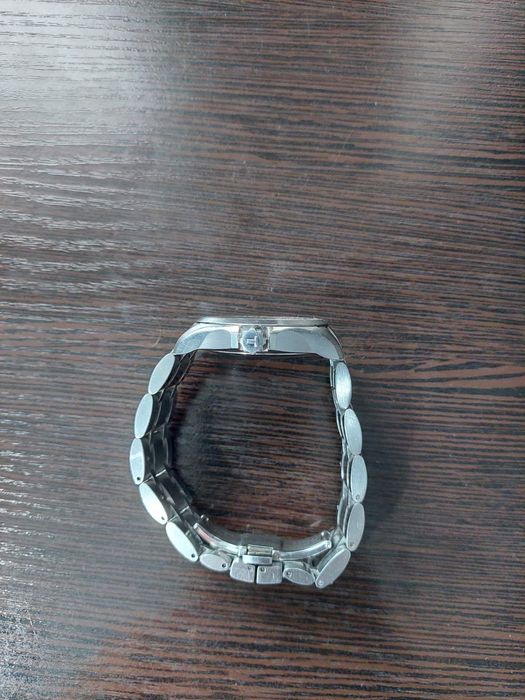 Часы Tissot Couturier Quartz T035.410.11.031.00 годинник швейцарський