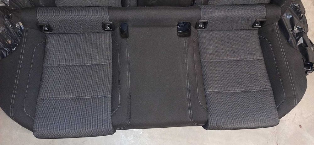 kanapa tył Passat b8