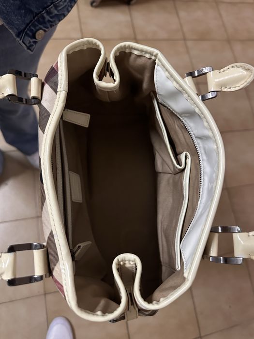 Burberry Leather handbag