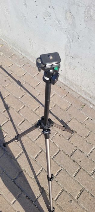 Штатив Velbon Sherpa 50 + шарова головка QHD 33m.
