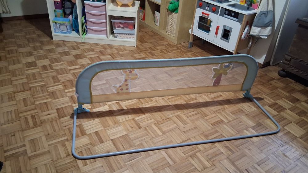 Barreira proteccao de cama criança lateral