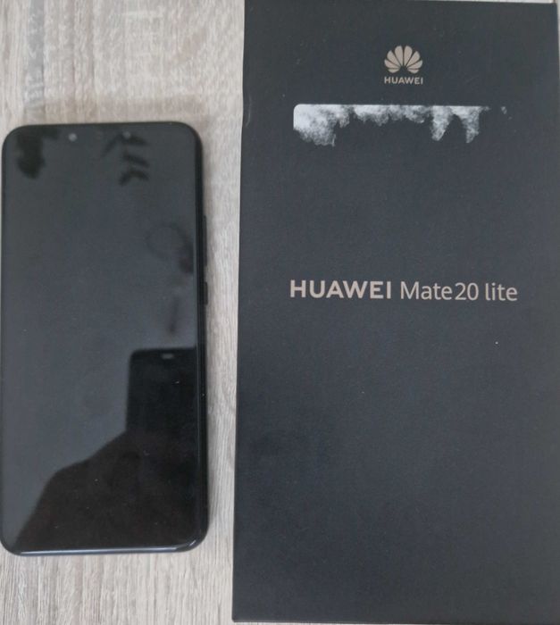 Smartfon Huawei Mate 20 lite