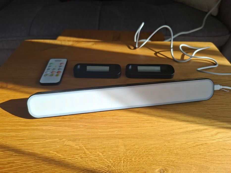 Lampka LED 5W z pilotem Willed do szafki i lustra