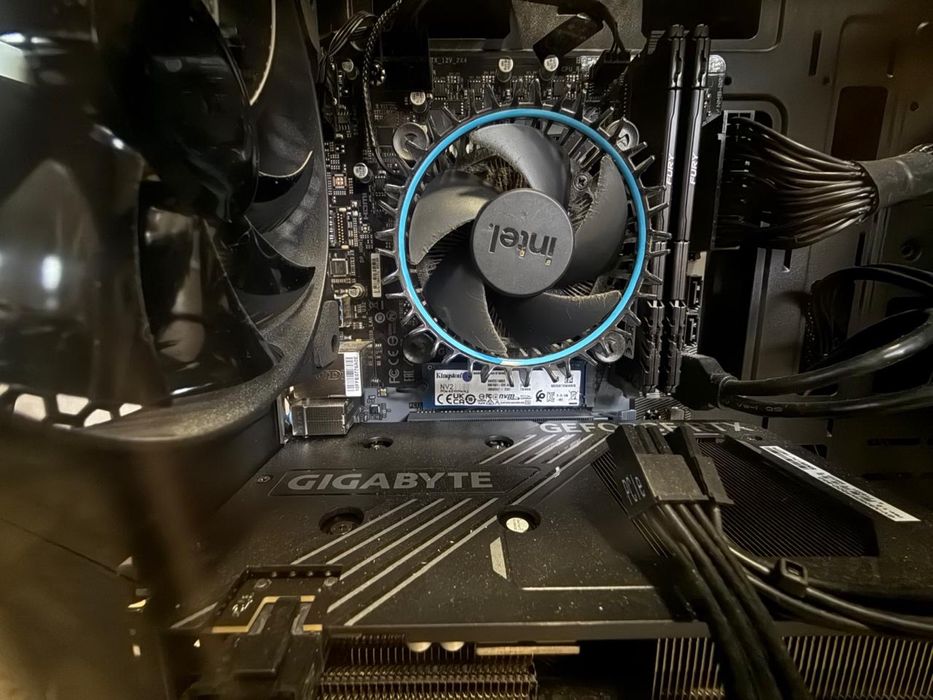 Ігровий компʼютер samsung