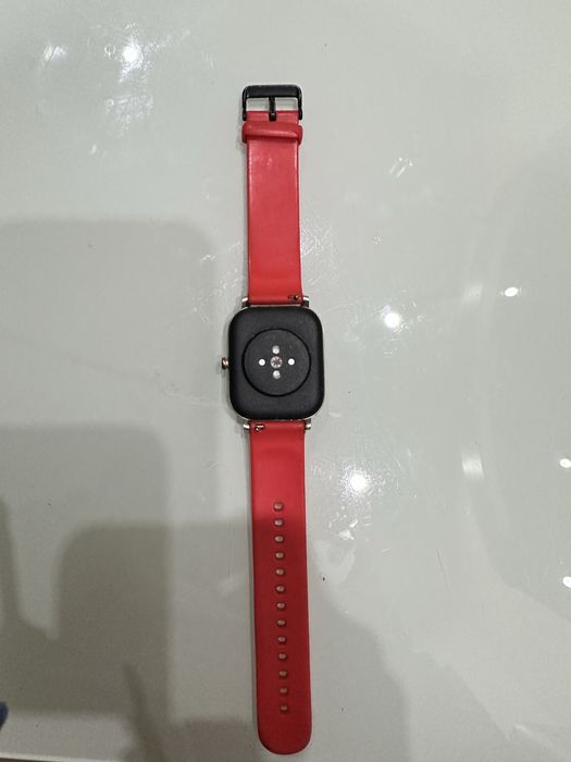 Продам часы Amazfit GTS 1