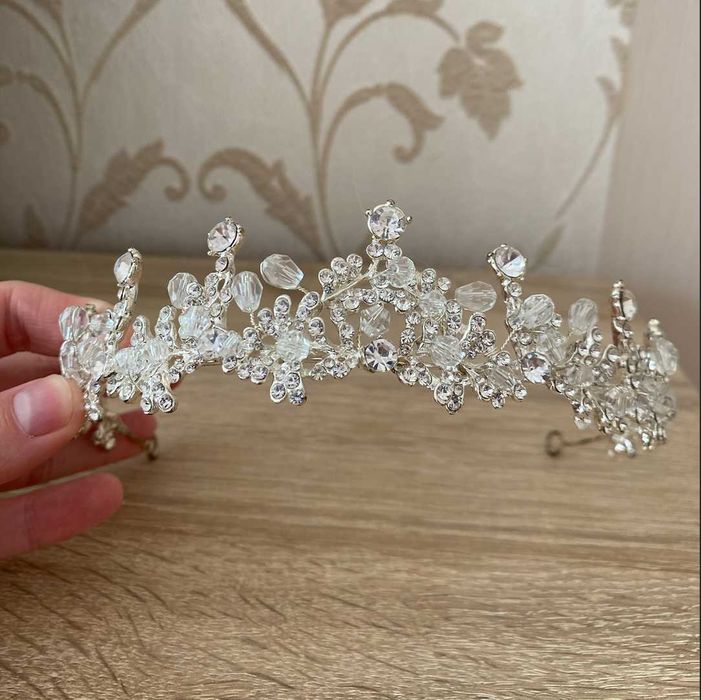 Срібна діадема/корона дуже хорошої якості