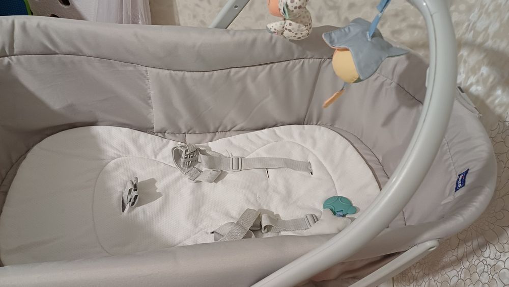 Ліжечко-стульчик 5 в 1 Chicco Baby Hug Pro