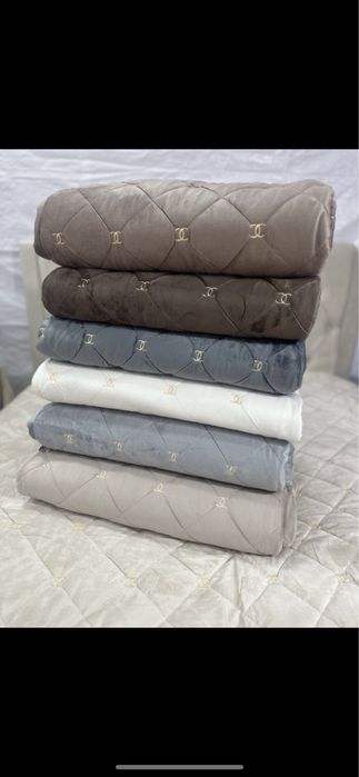 Велюрове стьобане покривало Шанель , Плед Покривало