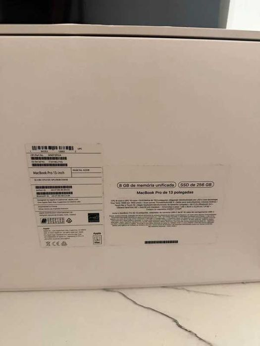 MacBook Pro M2 - 256GB
