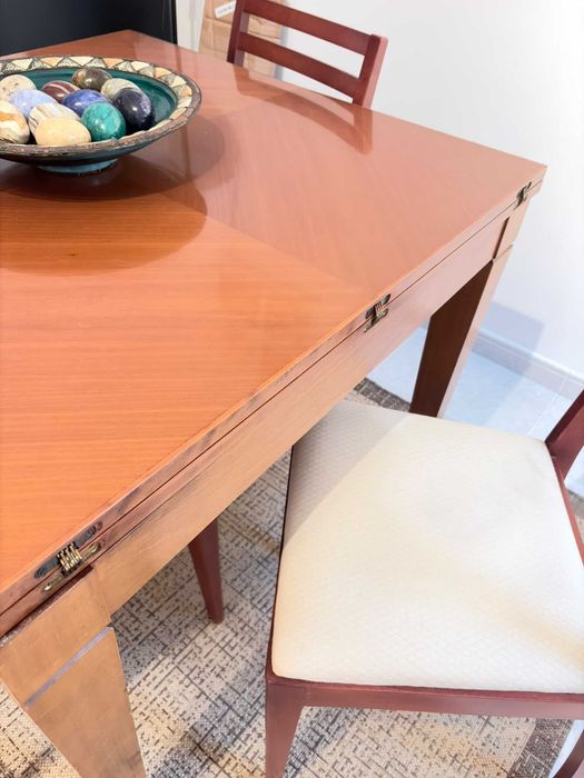 Mesa de Sala + 4 Cadeiras