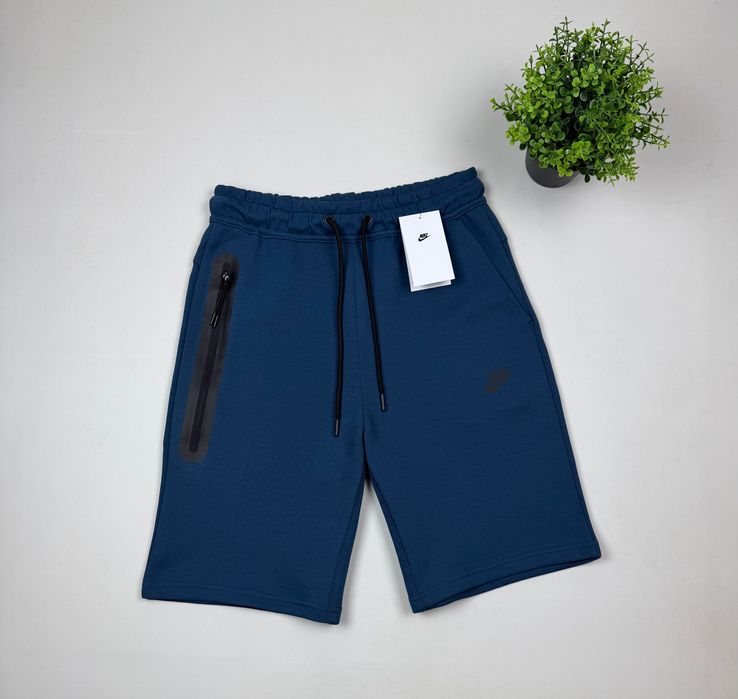 Шорти Nike tech fleece шорты найк теч флис течики