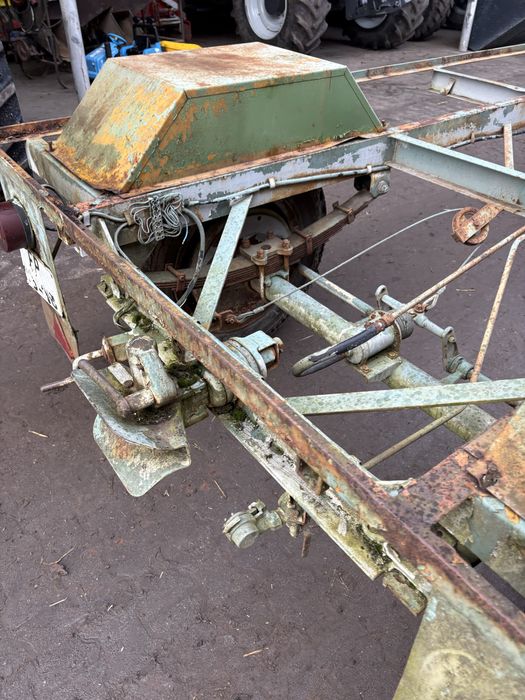 Czesci przyczepa thk 5