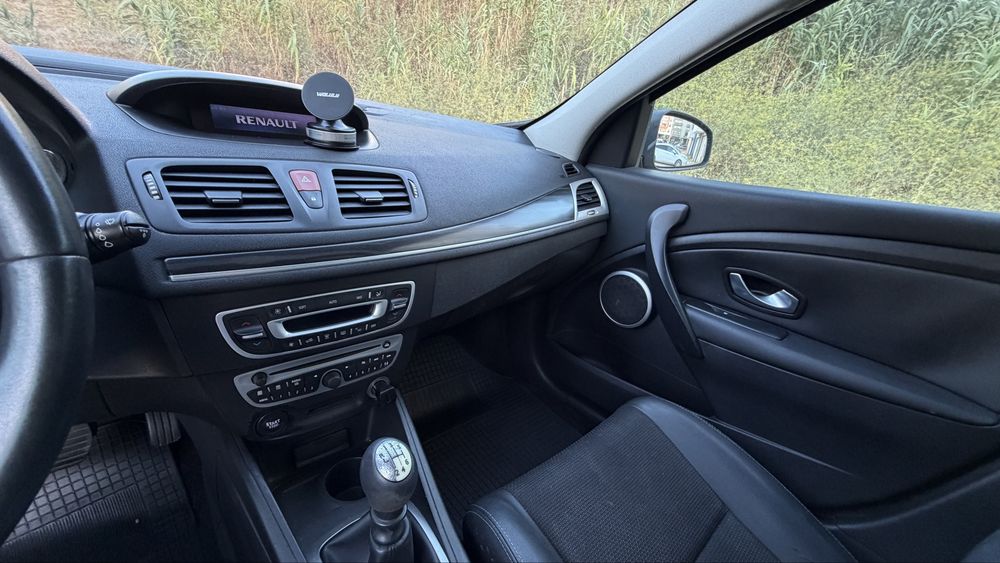 Renault Mégane — fotografia 9