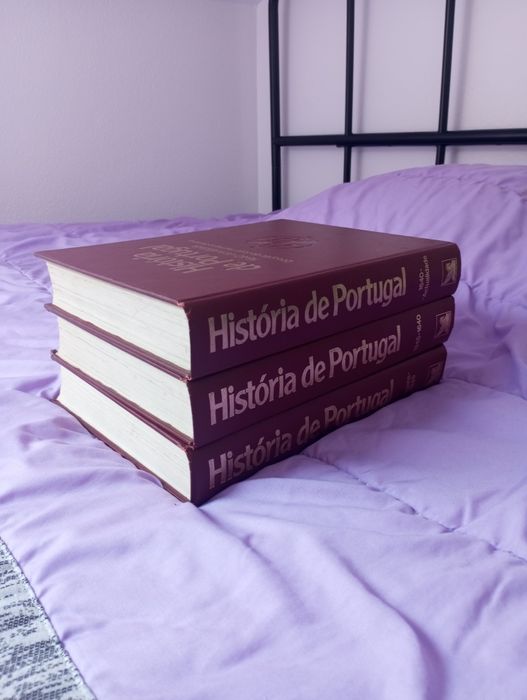 3 volumes da história de Portugal e os Descobrimentos portugueses