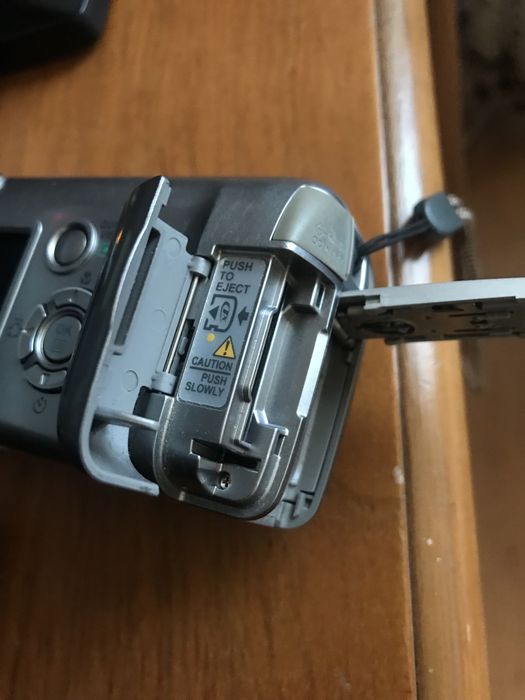 Фотоапарат олімпус