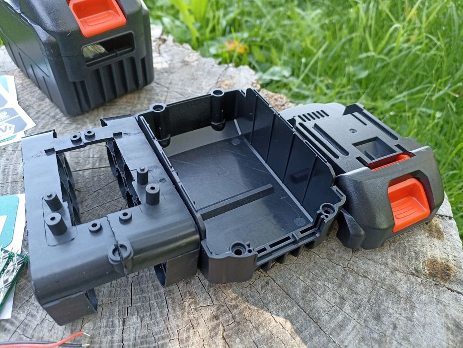 Корпус для акумулятора під Makita