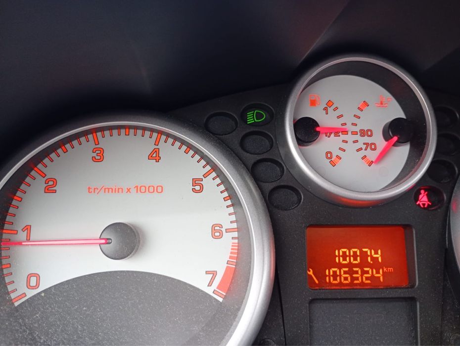 Peugeot 207 rok 2009