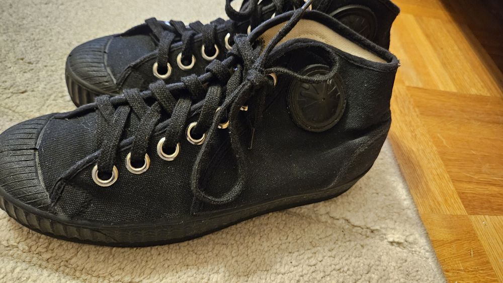 Trampki Komrads sneakers rozm. 38