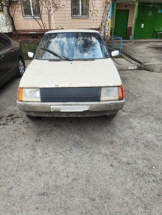 Продам Тавріяю ,Заз 1102