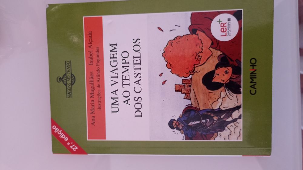 Vários livros juvenis