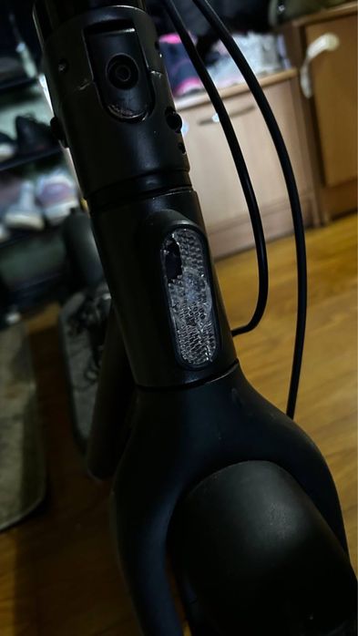 Електросамокат Ninebot F2