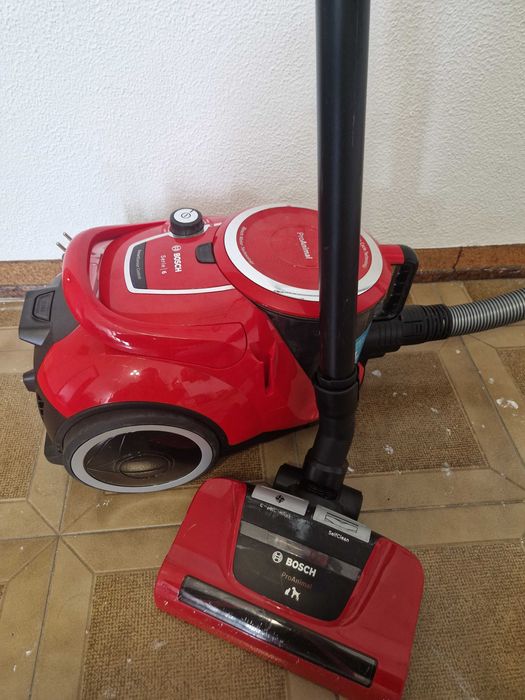 Aspirador BOSCH - Aspirador sem saco ProAnimal Série 6 - BGS41PET1
