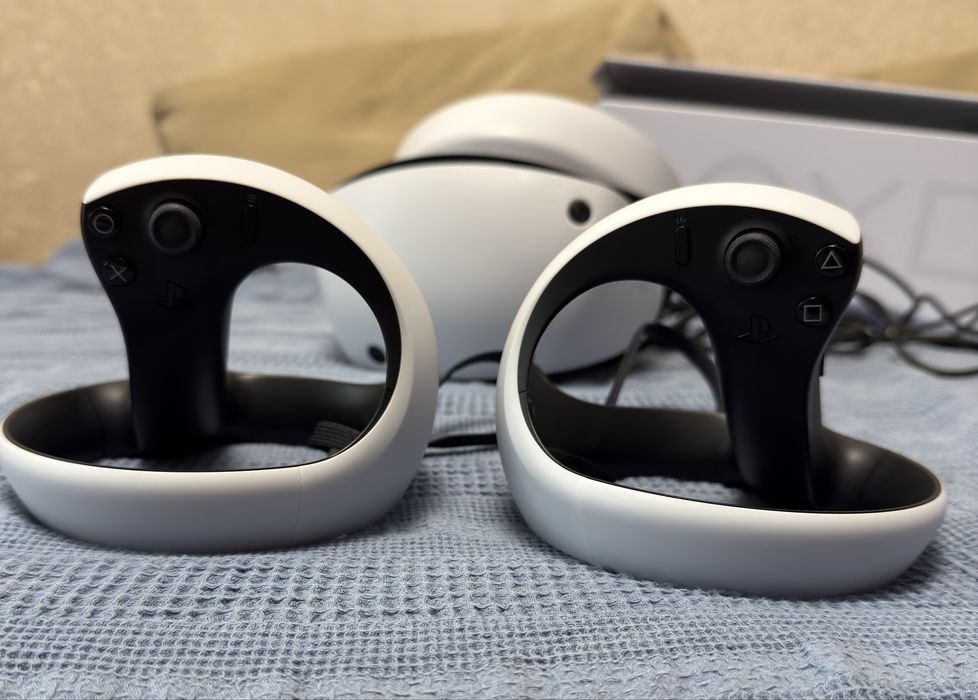 Окуляри PlayStation VR2 (PS VR2)