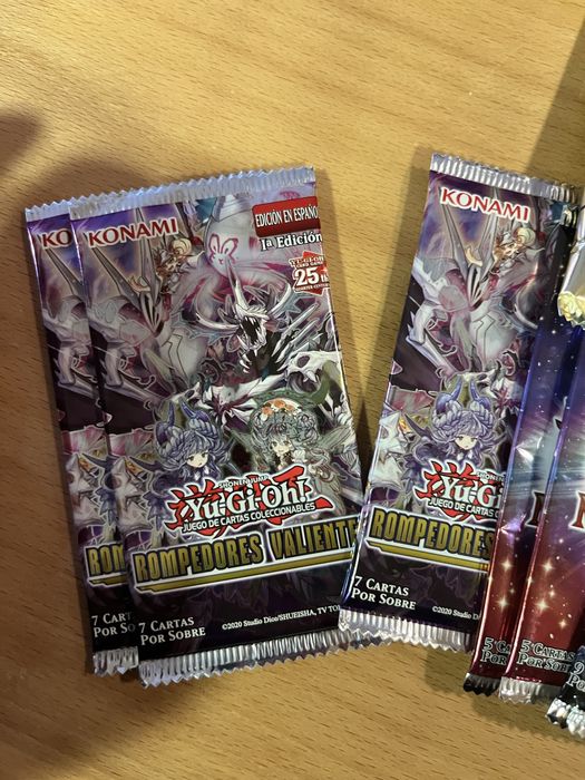 Pack Surpresa Yu-Gi-Oh! – 20 Cartas Aleatórias - Foil Garantida