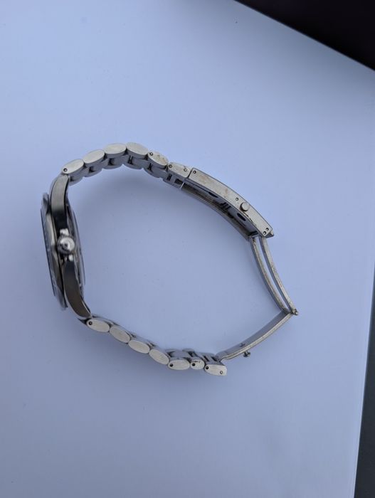 Vendo Omega Seamaster mostrador preto