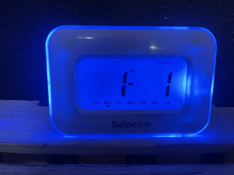 Zegarek budzik elektroniczny kolorowy wyswietlacz Selecline