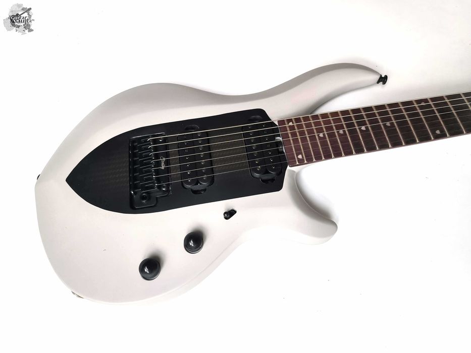 Новий семиструн Sterling by Music Man John Petrucci Majesty 7 Signature '2024