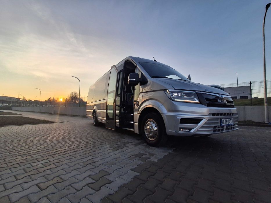 TransAM-Wynajem busów i autokarów + TRANSFER LOTNISKO BUS 9os