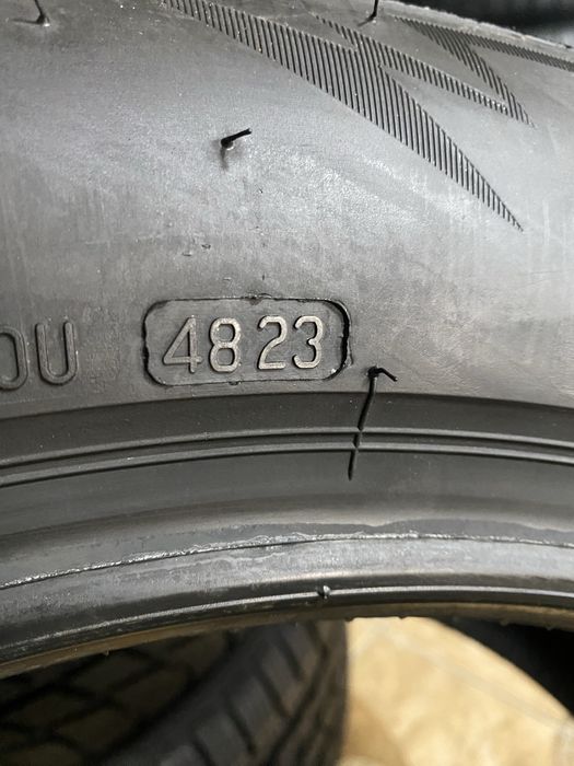 Розпаровка 235/55/19 101Т Bridgestone BLIZZAK LM005