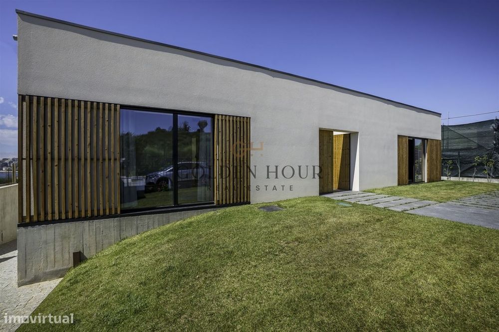 Moradia T4 de Luxo na Quinta Marques Gomes | Exclusividade e Vista Rio