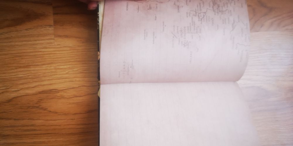 Notes z kolorowymi kartkami