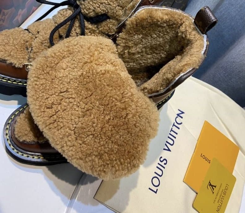 Botas Louis Vuitton Mulher 38