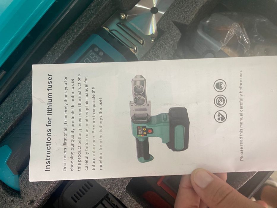 Maquina de soldar tubos a bateria