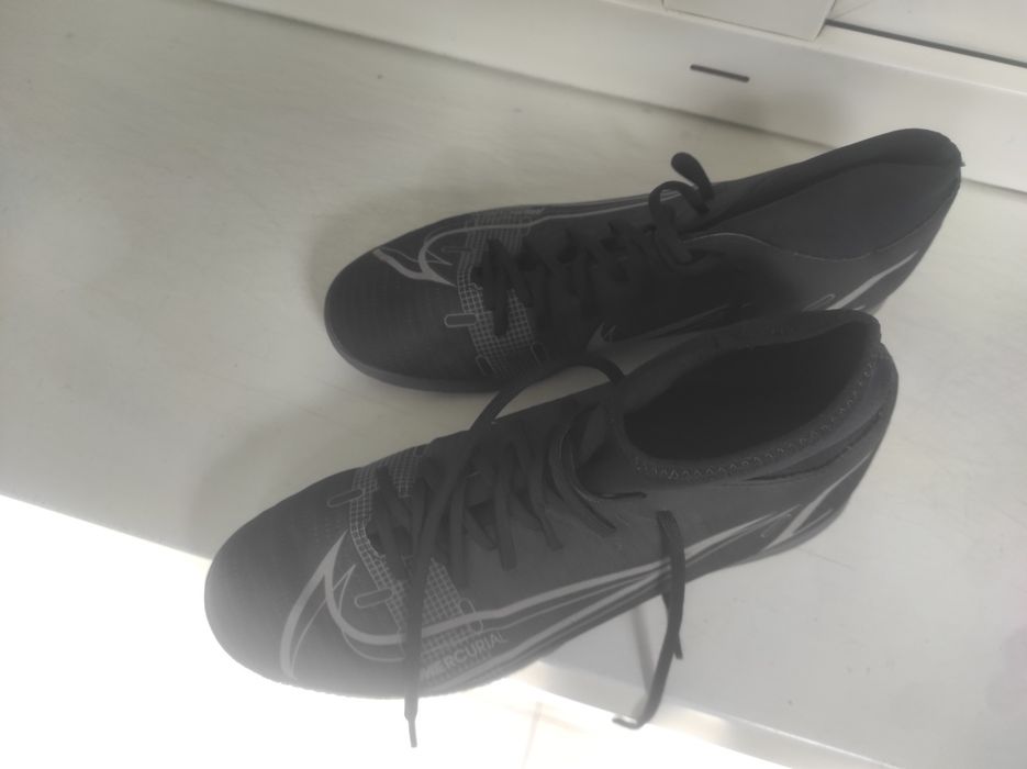 Halówki Nike nr 43