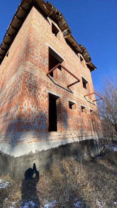 Продаж Дуплекс,  3х пов. Будинок  340м2 с. Деревʼяна, м. Київ 29 км.