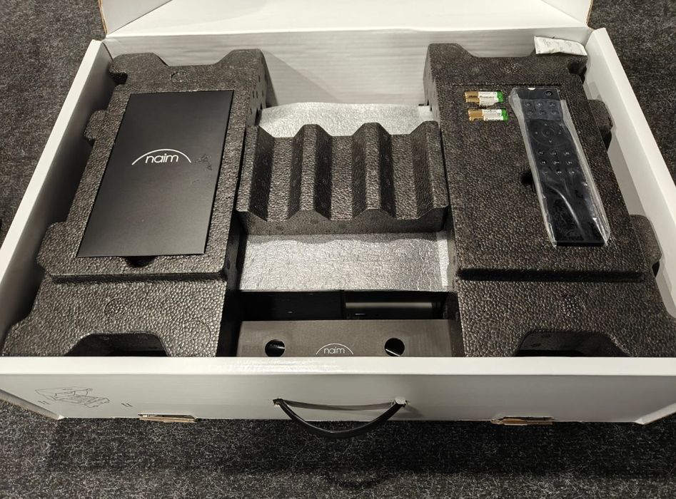 Сетевой проигрыватель Naim Uniti Nova
