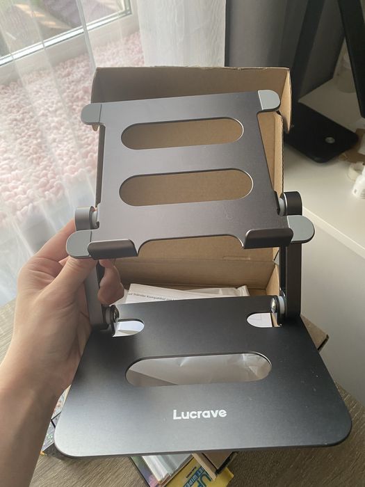 Підставка для ноутбука чи планшета Lucrave