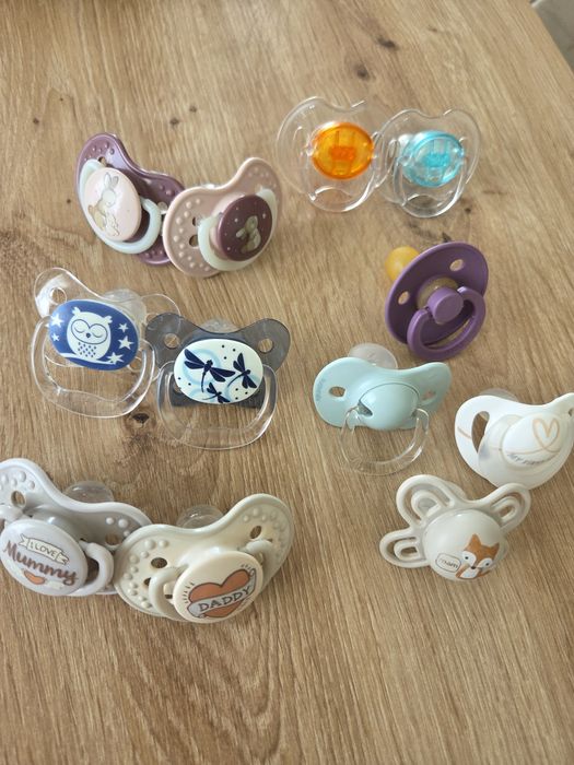 Smoczki 12 szt Nowe