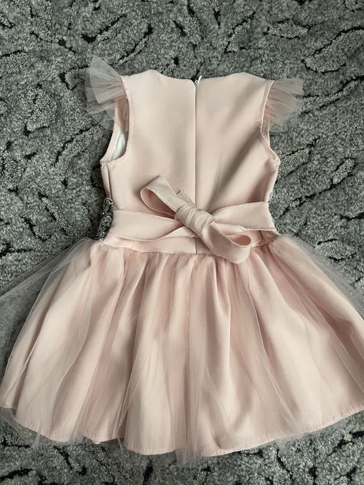 Продам плаття для дівчинки 98 р (2-3р)