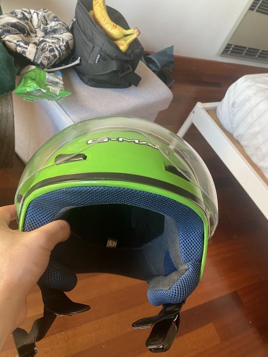Capacete bem conservado S