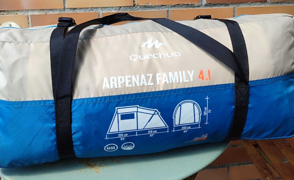 Tenda Queshua Arpenaz Family 4.1, com 15 dias de uso