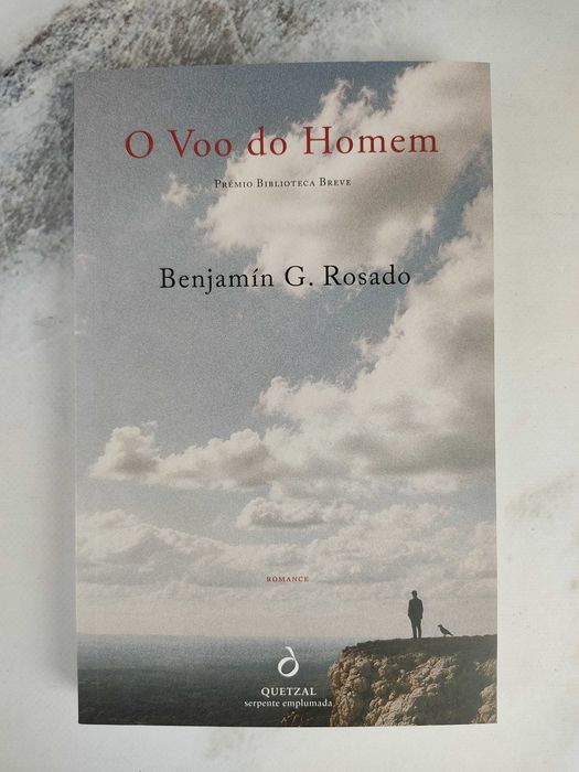 NOVO - O Voo do Homem de Benjamín G. Rosado