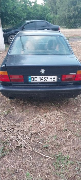 Продам BMW e34 .