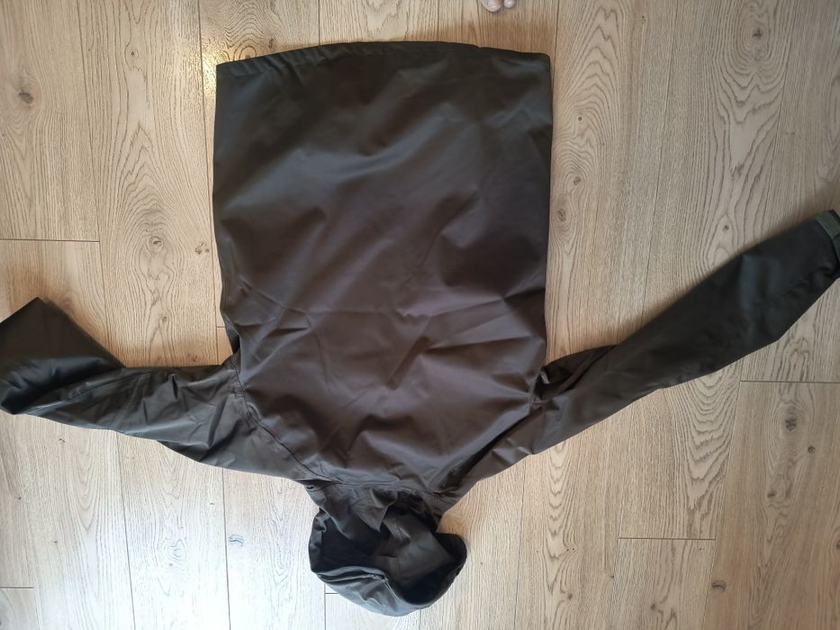 Kurtka przeciwdeszczowa Tagart nowa xl