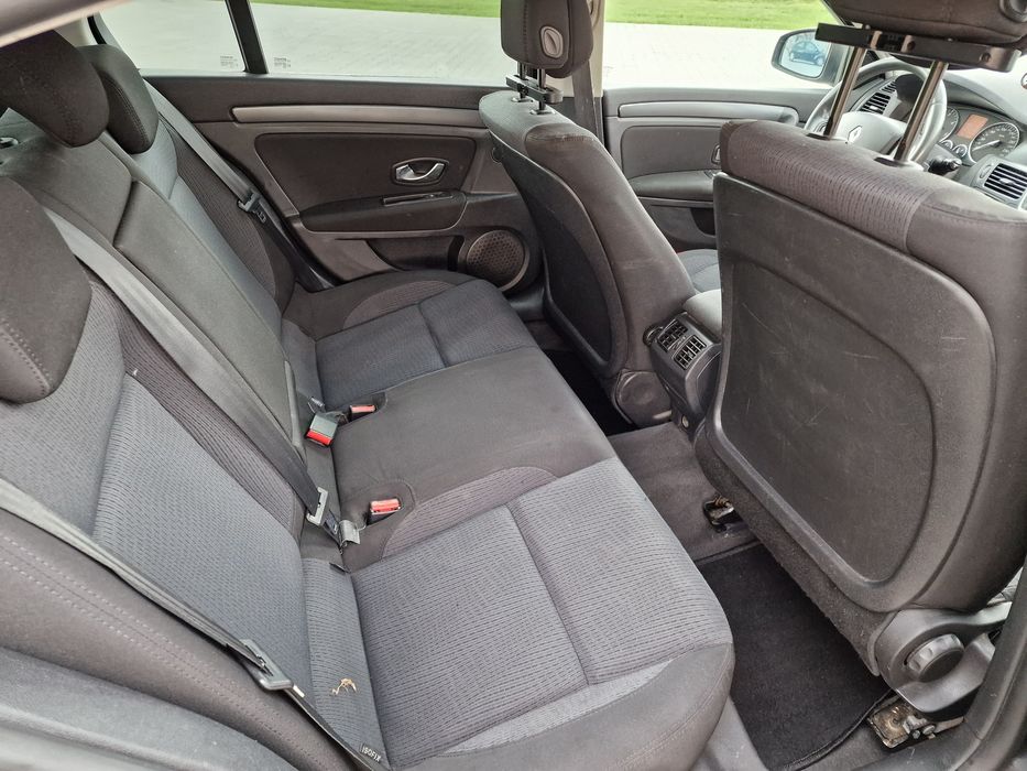 Renault Laguna III 2.0 DCI Automat! Navi! Pdc!